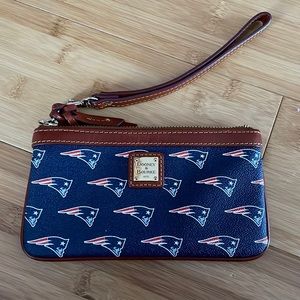 Dooney & Bourke Wristlet